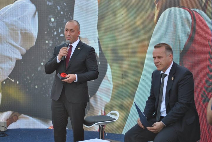 arifi-aak-ja-ka-qene-vete-ramushi-s-do-te-jete-kurre-me-njesoj-video