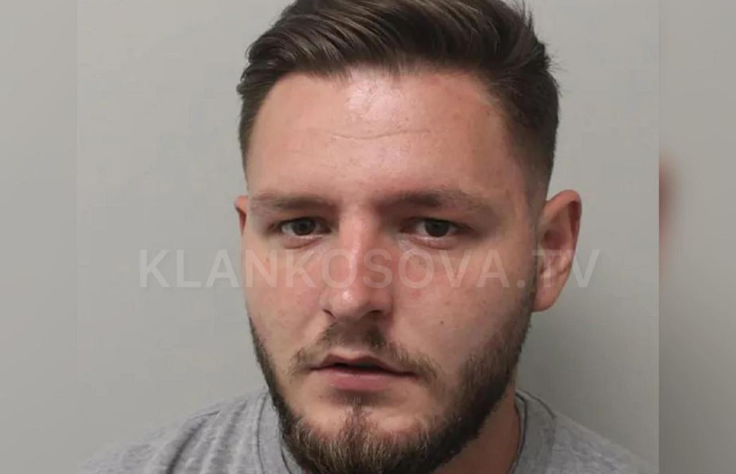 Ky është kosovari i kërkuar për grabitje që u ekstradua sot nga Britania