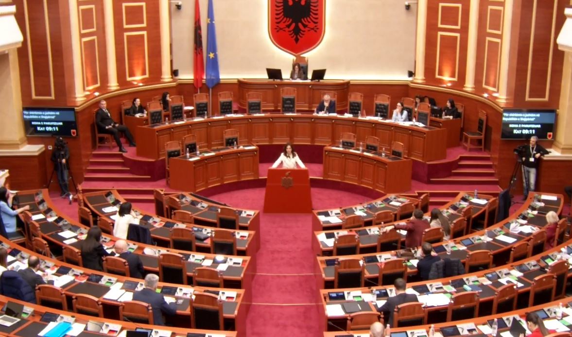 Spiropali kërkon lirimin e ish-krerëve të UÇK-së: Shqipëria, zë i fortë për të drejtën e Kosovës