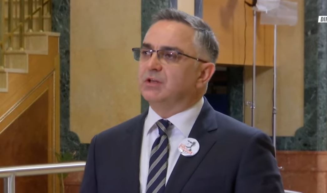 Tahiri: AAK abstenoi në votimin për pako të nënkryetarëve (VIDEO)