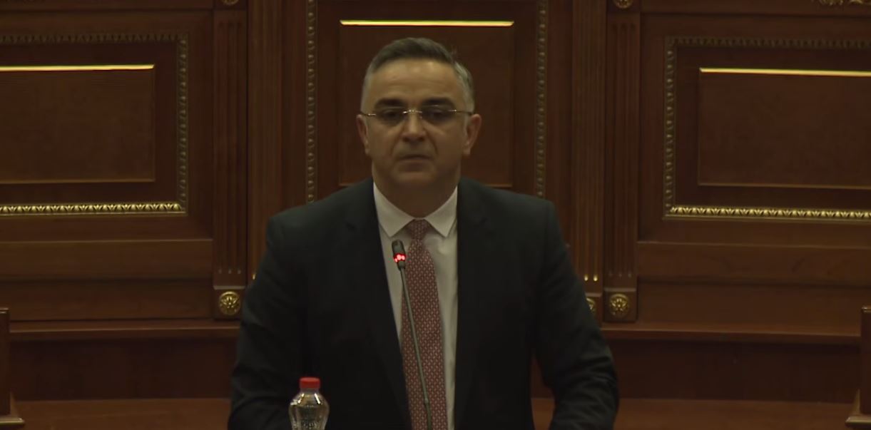 Projektligji për Buxhetin, Tahiri: Duhet me kanë supermen me analizu shpejt, s’ka urgjencë