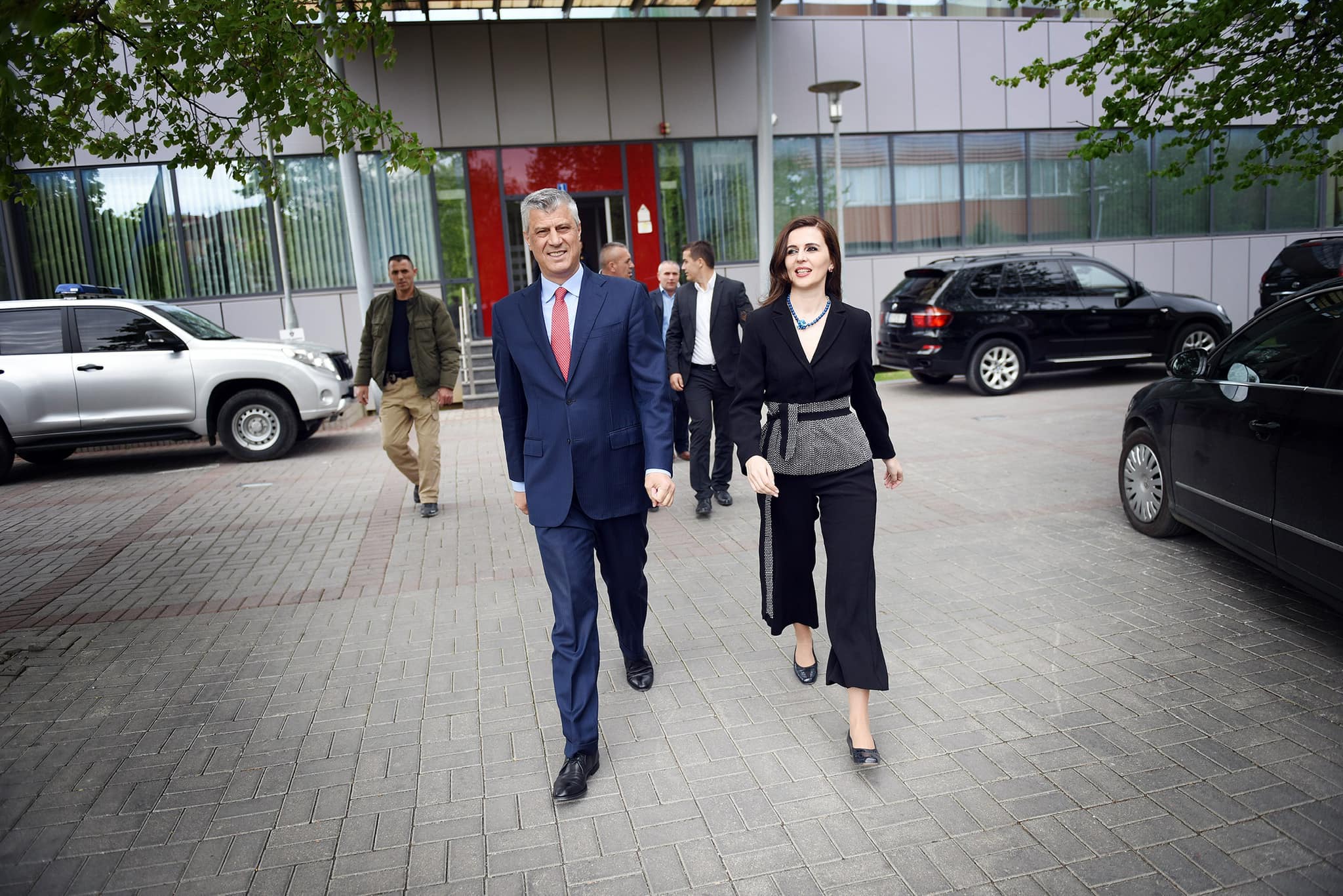 “Mos u koritë me u mërzitë, ne kemi mujt me vdekë”, fjalët që Thaçi e Veseli ia thanë Çitakut në Hagë
