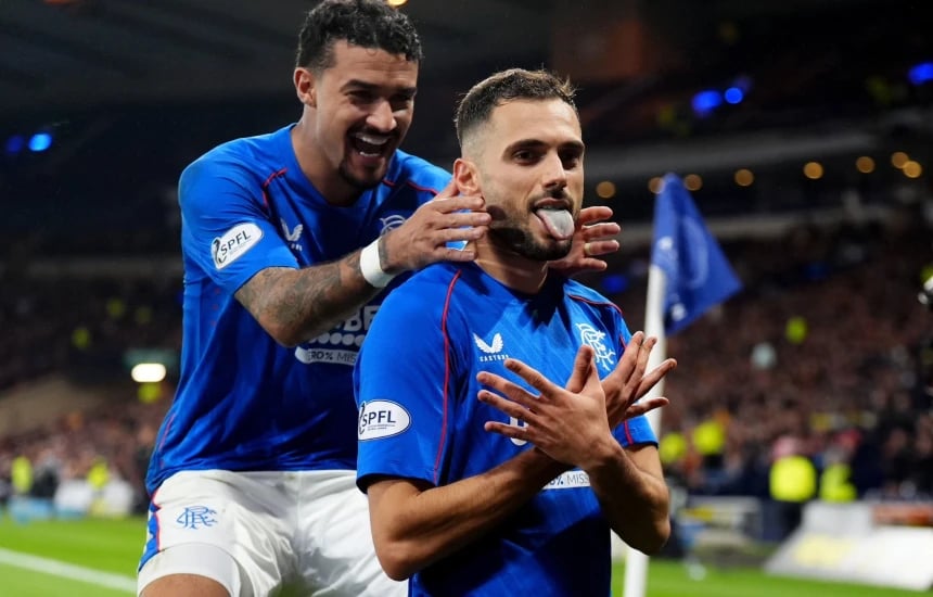 Rangers shfrytëzon gabimin e Hearts, afrohet vetëm 3 pikë