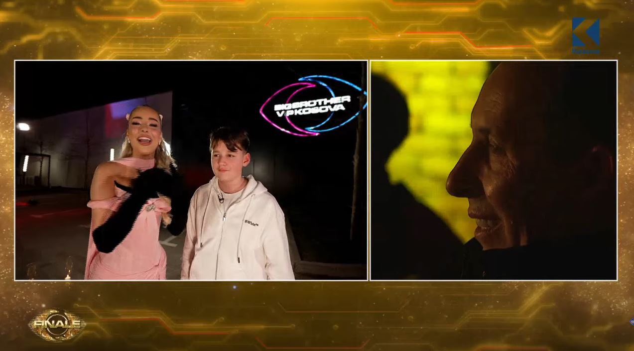 Moment i bukur: Elijonës i vjen në vizitë vëllai i vogël (VIDEO)