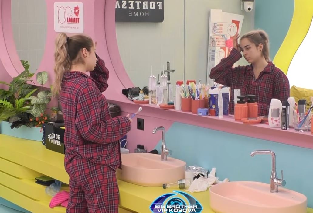 Elijona me një kërkesë të veçantë për "Vëllain e Madh" (VIDEO)