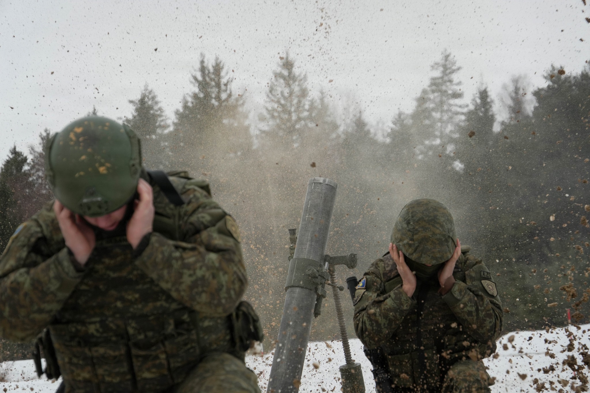  Nuk po shkojnë në dasmë  ekziston rreziku   diskutohet dërgimi i trupave të FSK së në Gaza