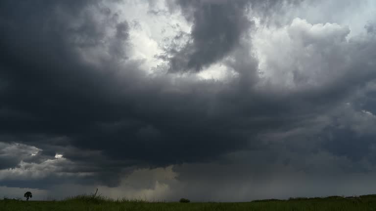 Fundjavë e vranët  diku do të ketë edhe borë