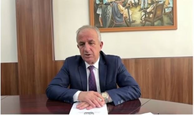 Si do të zbatohet rregullorja për mbeturinat në Suharekë? Flet kryetari Muharremaj (VIDEO)