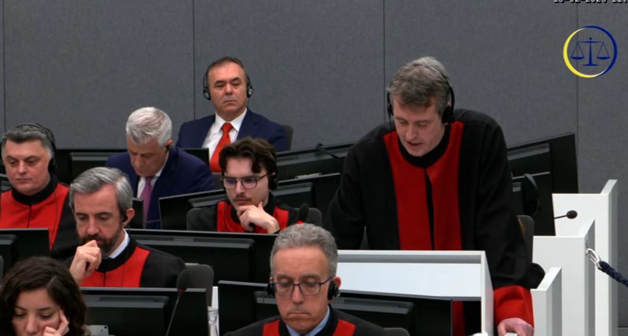 Mbrojtja  godet  Prokurorinë  E paaftë që ta bëjë dallimin mes pretendimeve dhe provave   shqetësuese