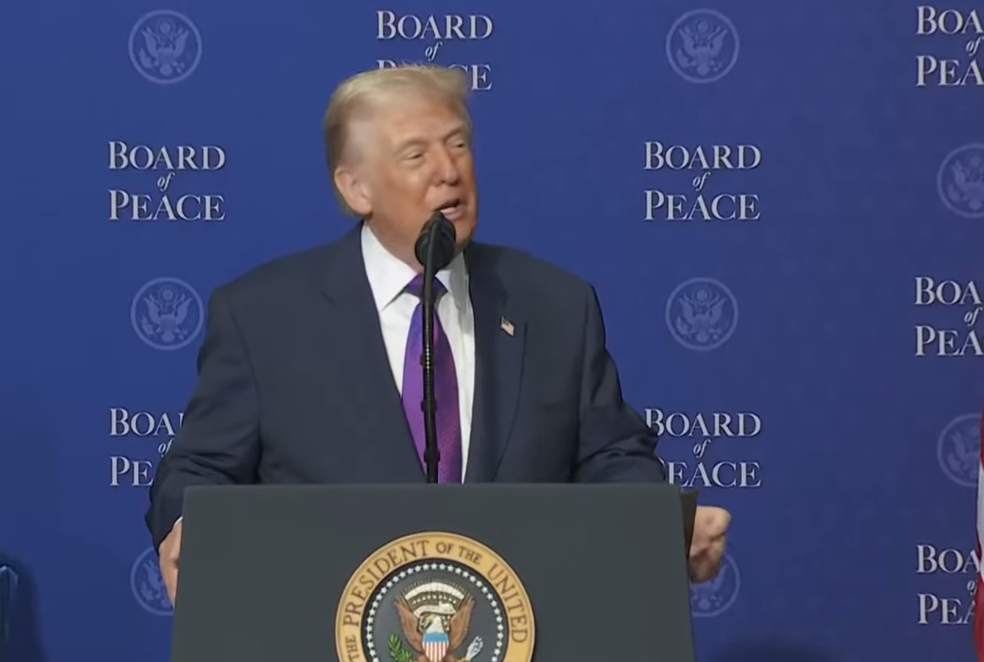 “Po bën punë të shkëlqyera”, Trump falënderon Osmanin për pjesëmarrjen në Bordin e Paqes (VIDEO)