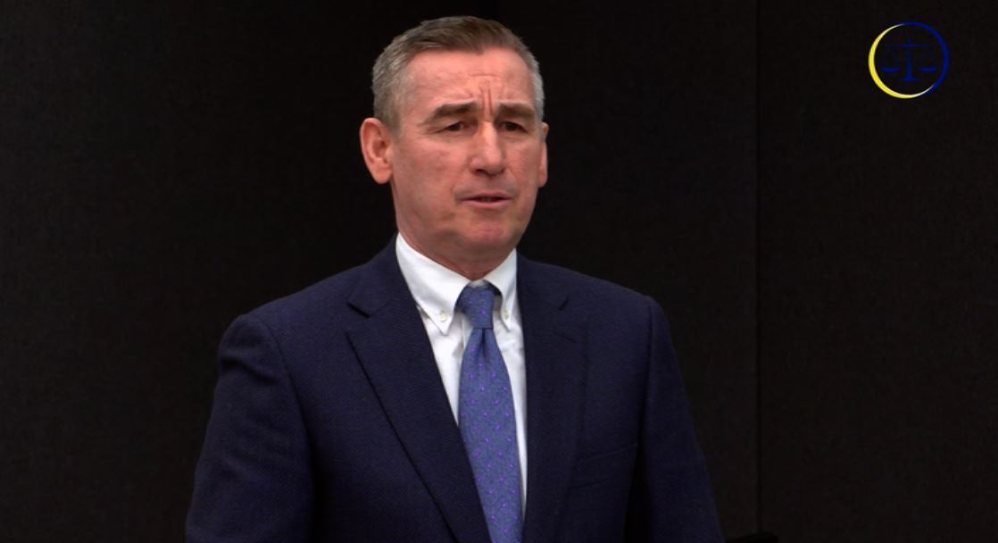 zeri-i-kadri-veselit-sot-ne-hage-krime-s-kam-kryer-drejtesia-mund-te-vonohet-por-nuk-mohohet-kurre-video