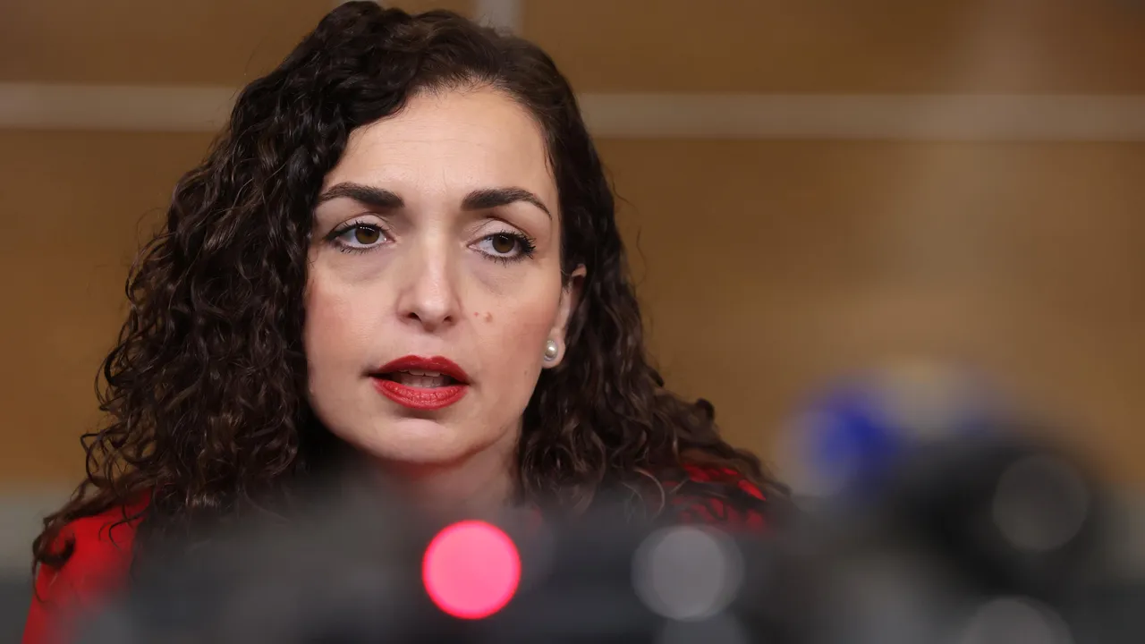 Osmani ngushëllon familjet e tre kosovarëve që vdiqën në Austri: Tragjedi e rëndë, dhimbje e thellë