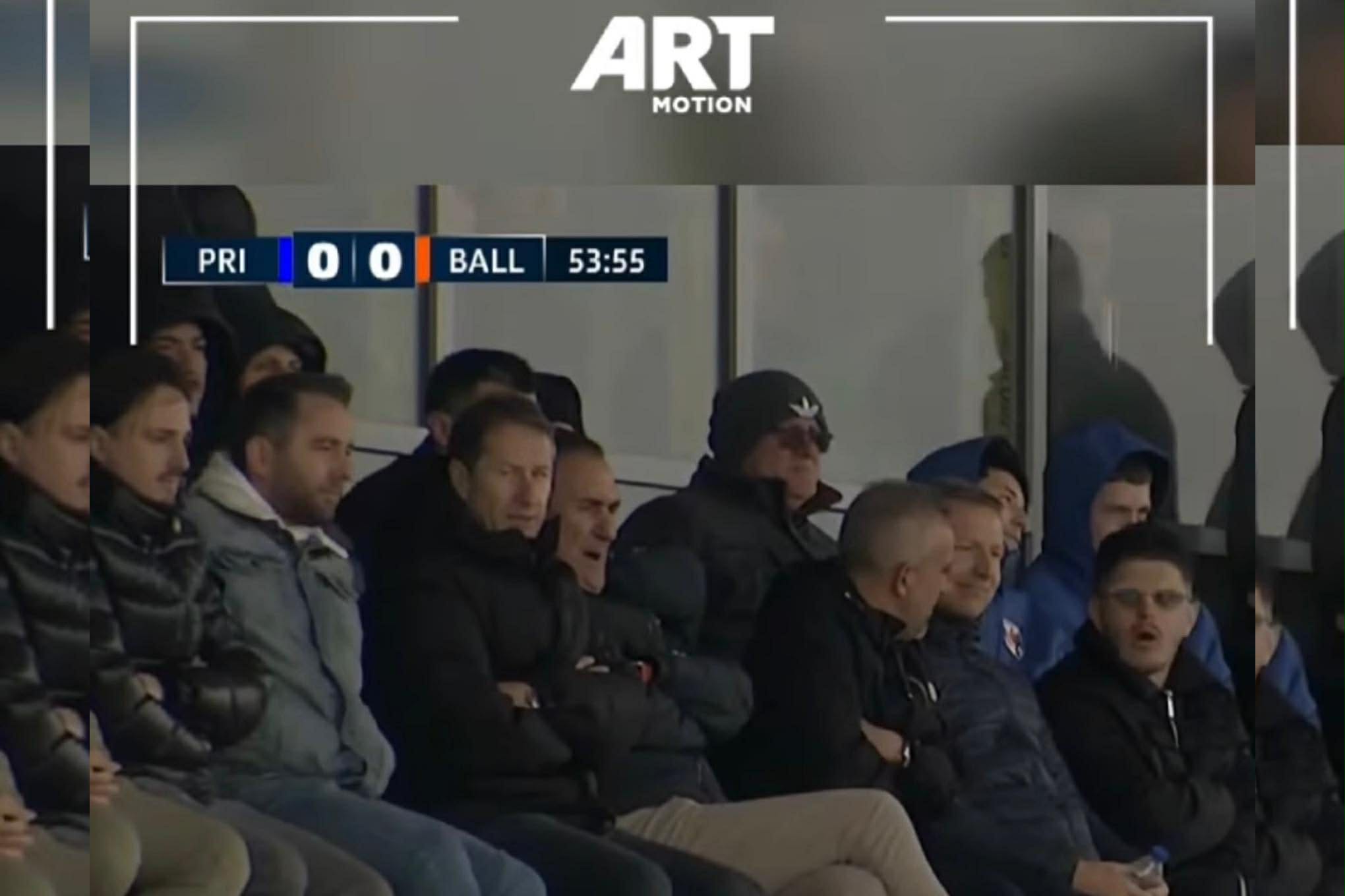 Milot Rashica dhe Franco Foda, tifozë specialë të ndeshjes Prishtina - Ballkani