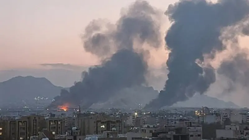 Izraeli thotë se ka goditur një objekt kërkimor iranian në Isfahan