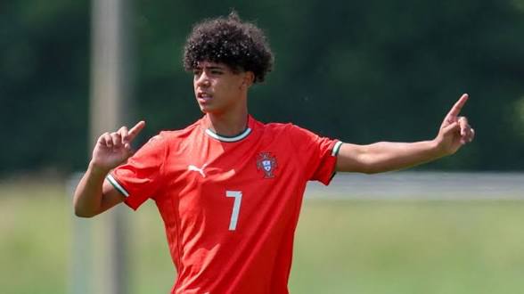 Cristiano Ronaldo Jr drejt Real Madridit? Talenti 15-vjeçar bën hapin e radhës në karrierë