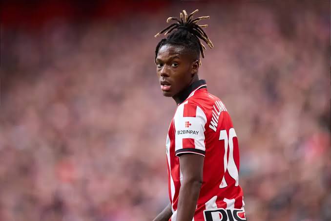Gjiganti italian pas Nico Williams