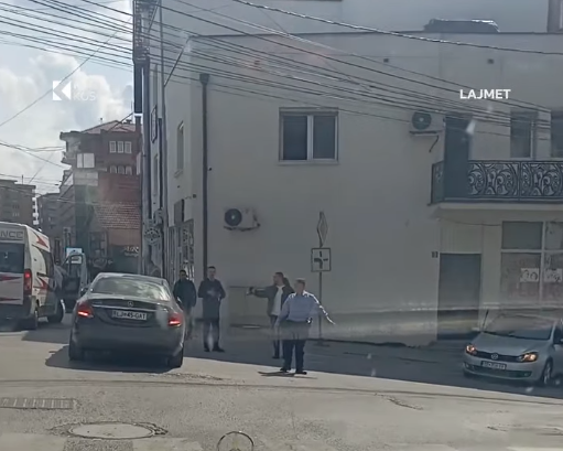 Aksident në Vushtrri: Raportohet për të lënduar, policia në vendngjarje (VIDEO)