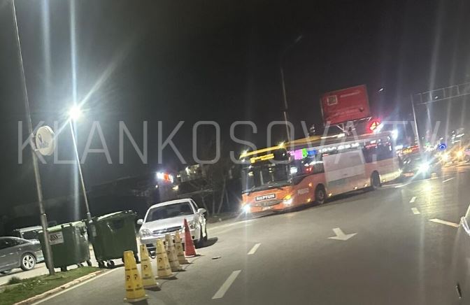 Aksidentohet autobusi i linjës 1A, s’dihet për të lënduar