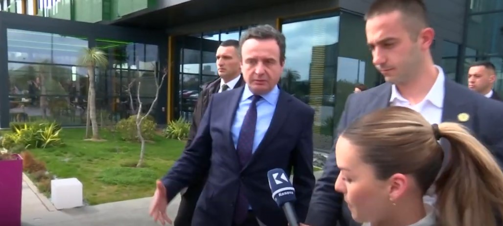 Kurti nuk flet për tokat e Manastirit (VIDEO)
