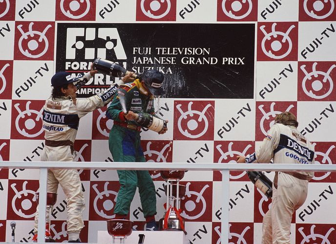 Adoleshenti i jashtëzakonshëm, merr fitoren e parë në Formula 1