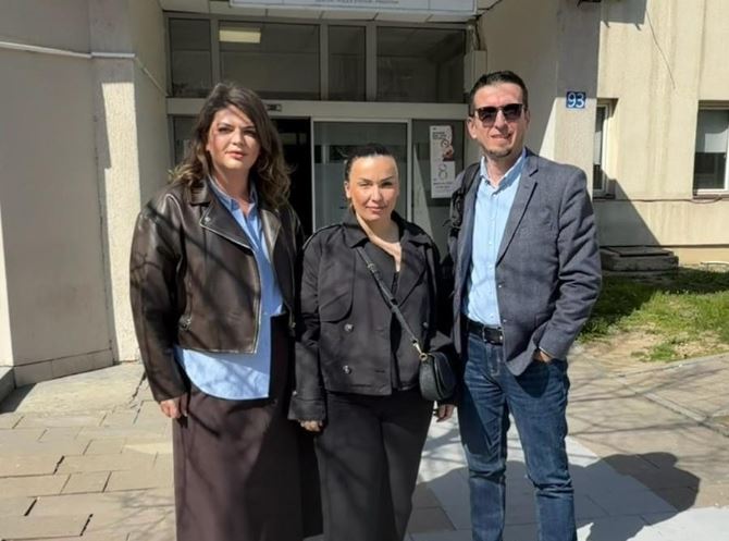 Iu shpërnda numri në “Discord”, gazetarja Thaçi-Mehmeti denoncon rastin në polici