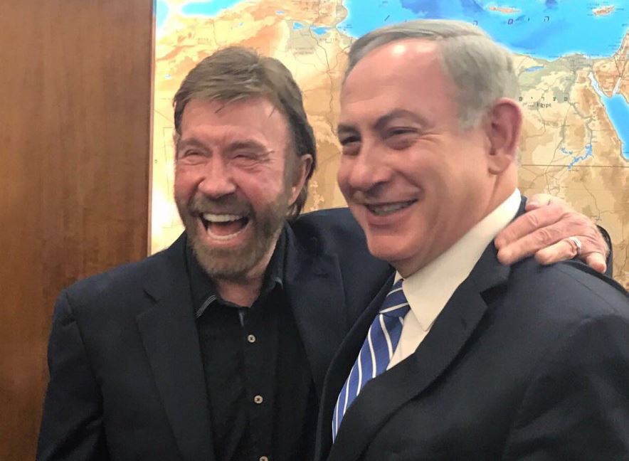 Netanyahu i mërzitur nga vdekja e mikut të tij, Chuck Norris: I pa harruar qoftë kujtimi për të
