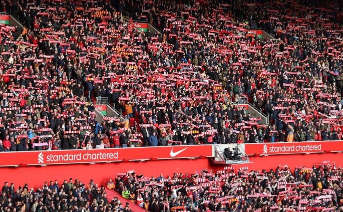 Cili trajner i Liverpoolit ka më së shumti fitore në 100 ndeshjet e tij të para?