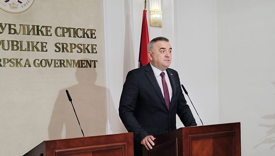 Dorëhiqet kryeministri i Republikës Sërpska