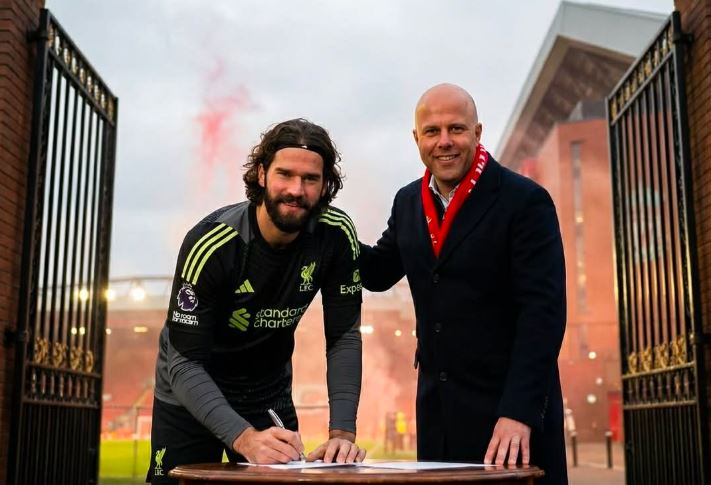 Alisson Becker vazhdon kontratën me Liverpool FC deri në vitin 2027
