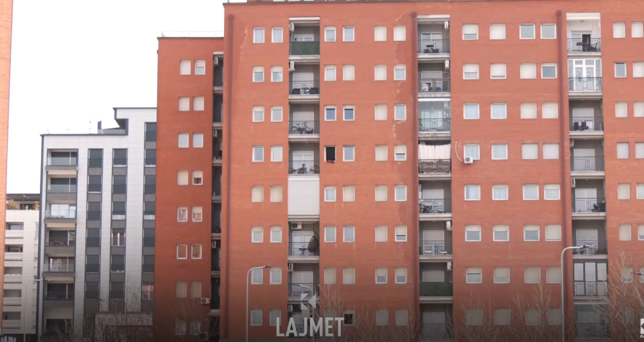 Vlera e patundshmërive: Çmimet e pronave më të larta se vetë objektet (VIDEO)