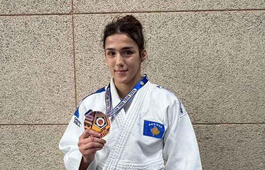 Prapë xhudo me medalje, Laurinë Gashi e bronztë në Podgoricë