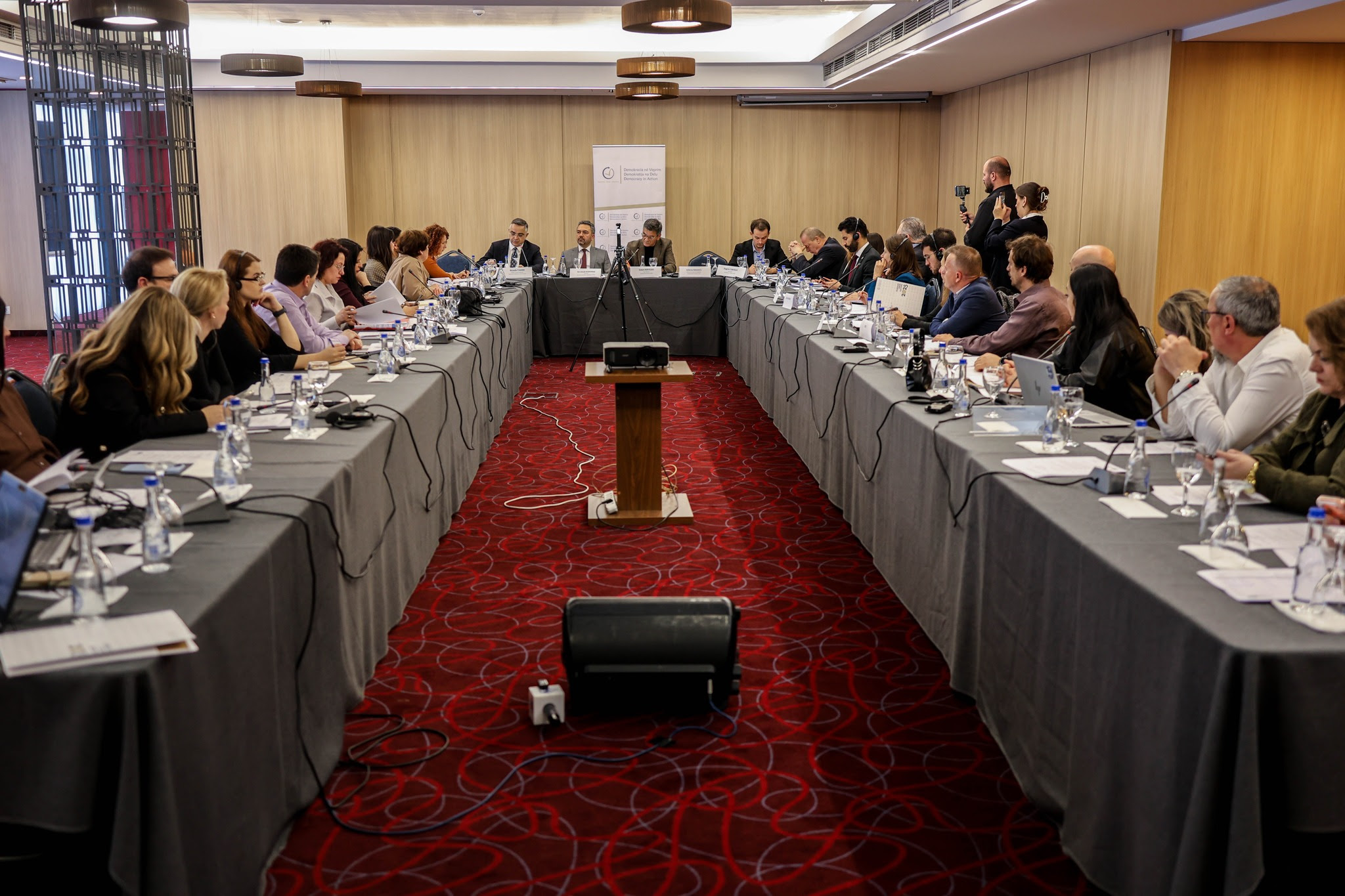 DnV publikon raportin përfundimtar për zgjedhjet e 28 dhjetorit të vitit 2025
