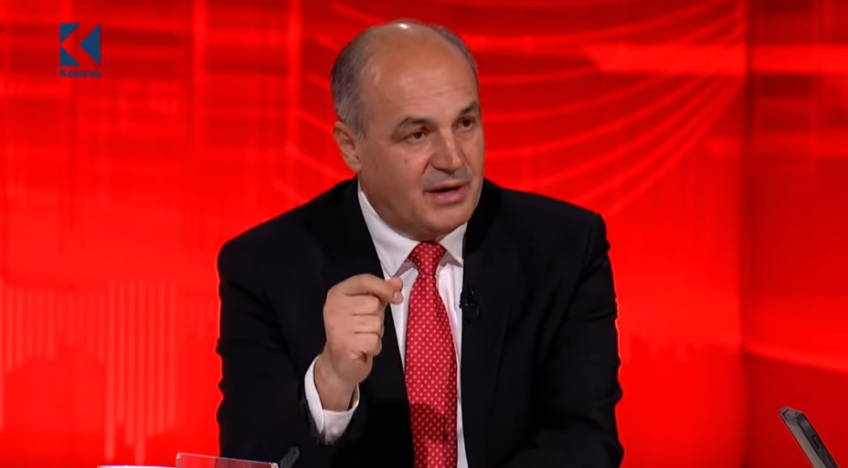 Hoxhaj: Kurti po bën përpjekje të marrë 100% të pushtetit (VIDEO)
