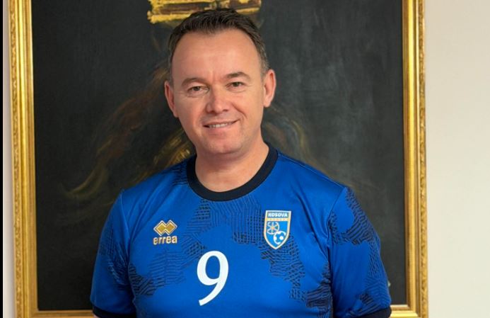 "A po fitojmë?", Peci: Përgjithmonë me ty Kosovë