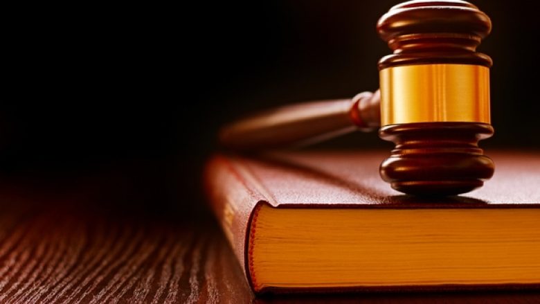 Aktakuzë ndaj një hetueseje policore, keqpërdori informatat zyrtare