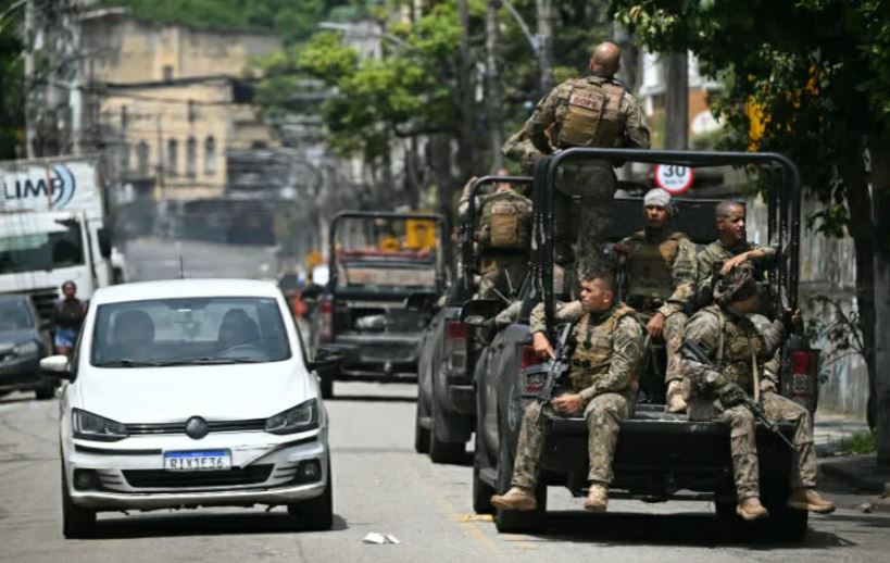 Aksion policor në lagjen e varfër të Rio de Janeiro, vriten tetë persona