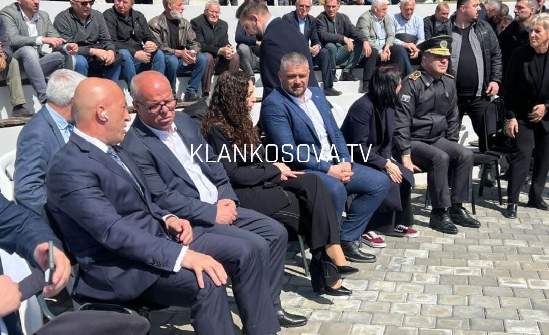 Shteti nderon të rënët e masakrës së Krushës së Madhe