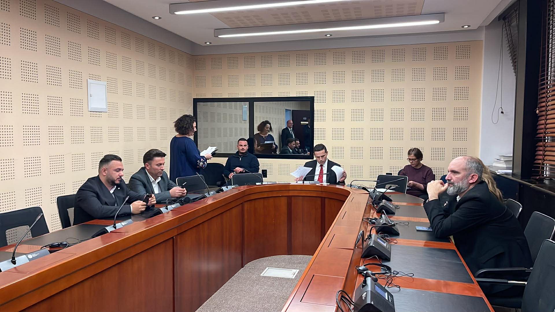 Shqyrtimi i amandamenteve për zgjedhjen e Presidentit nga populli, mblidhet Komisioni për Legjislacion (VIDEO)