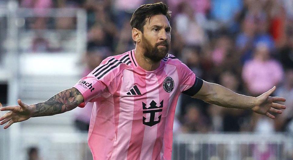 Lionel Messi shënon golin e 900-të në karrierë
