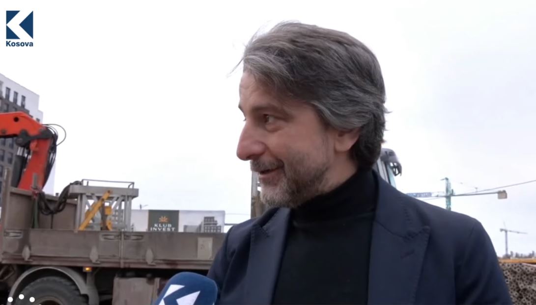 Rama për shembjen e tokës: Primare restaurimi i rrymës dhe ujit në qytet (VIDEO)