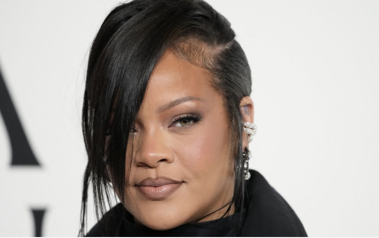 Një grua akuzohet për tentativë vrasjeje ndaj Rihannës