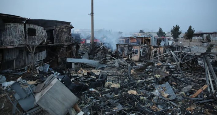 Pakistani kryen sulm në një spital në Afganistan, të paktën 100 të vdekur