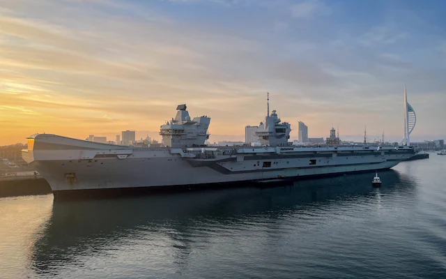 Britania e Madhe përgatit aeroplanmbajtësen për vendosje në Lindjen e Mesme