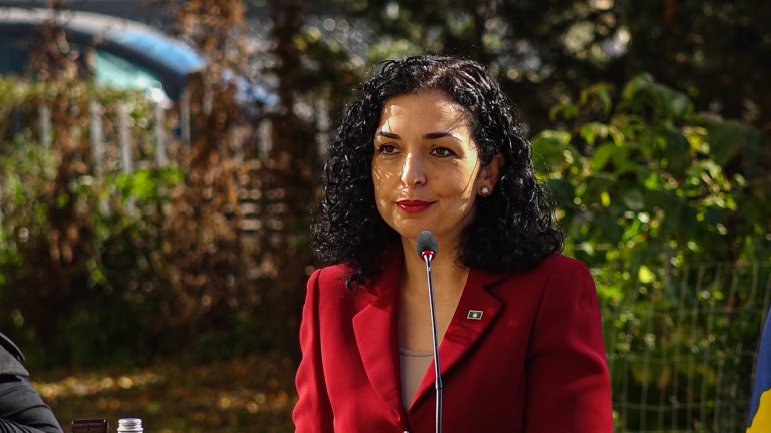 “Jemi krenarë”, Osmani uron Luana Bajramin për çmimin Oscar