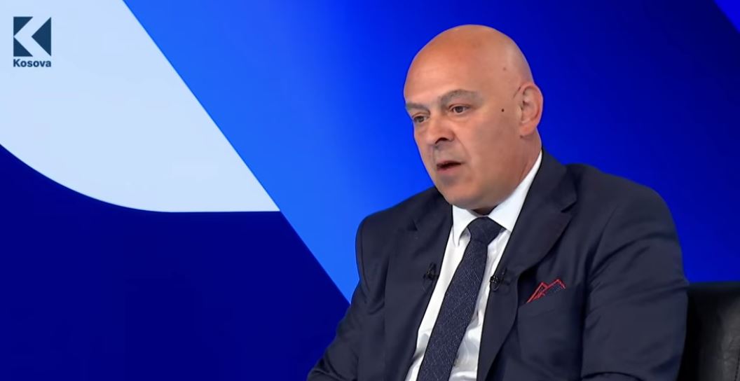 Kandidat për kryeministër i AAK-së, Gjini: Gjasat janë reale, por duhet të presim formalizimin (VIDEO)