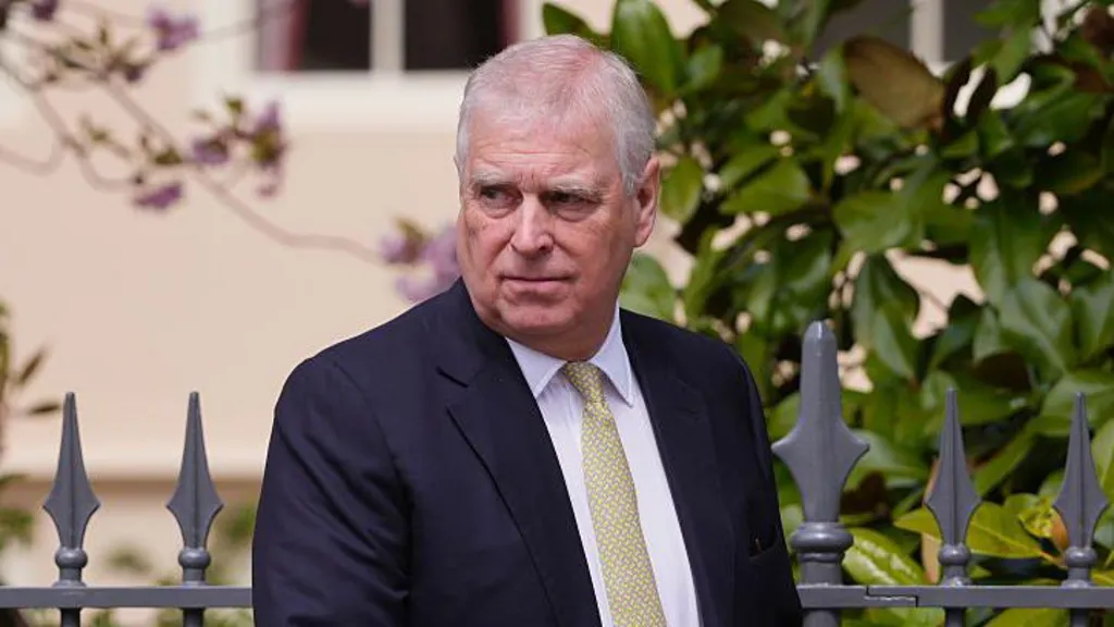 Kryeministri kanadez bën thirrje që Andrew të hiqet nga linja e trashëgimisë