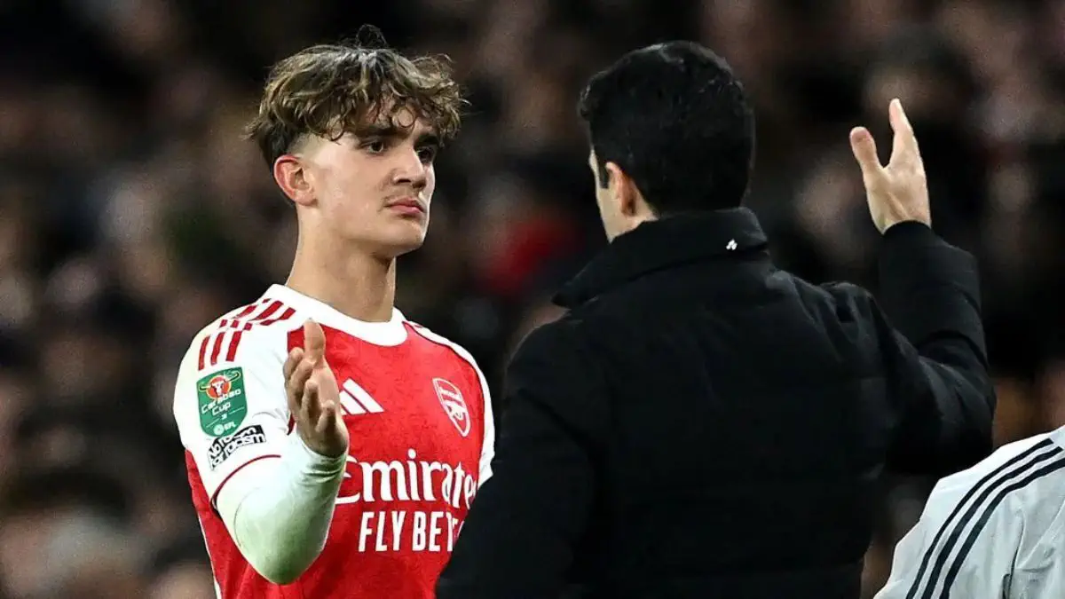 Mesfushori i Arsenalit bëhet golashënuesi më i ri në historinë e Premier Ligës