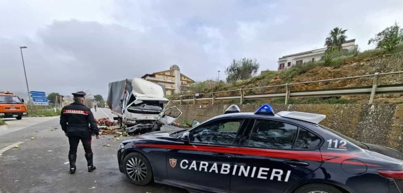 Pas katër ditësh në gjendje kritike, vdes shoferi shqiptar i aksidentuar në Itali