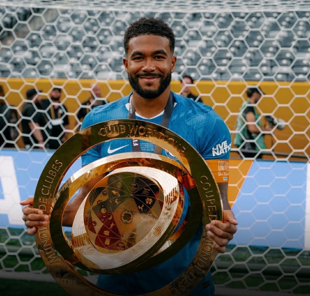 Reece James rinovon kontratën me Chelsean deri në vitin 2032
