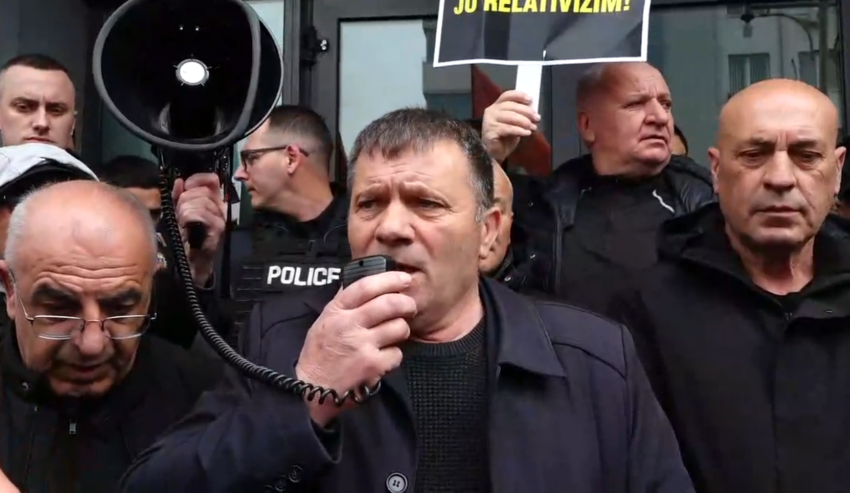Xhavit Jashari nga protesta: Brenda qeverisë ka ministra që janë anti-UÇK